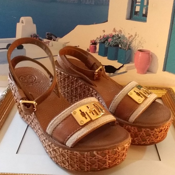 Tory Burch wicker wedges shoes - Picture 2 of 7